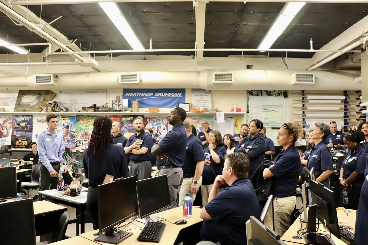 PowayUnified's tweet photo. Our students were the stars during today’s visit from @NASSP principals/board members. @PowayHighTitans and @PowayCTE hosted our visitors from schools across the country - to show what’s possible when sparking learning and passion through career pathways. https://t.co/2qA0YTnSC4