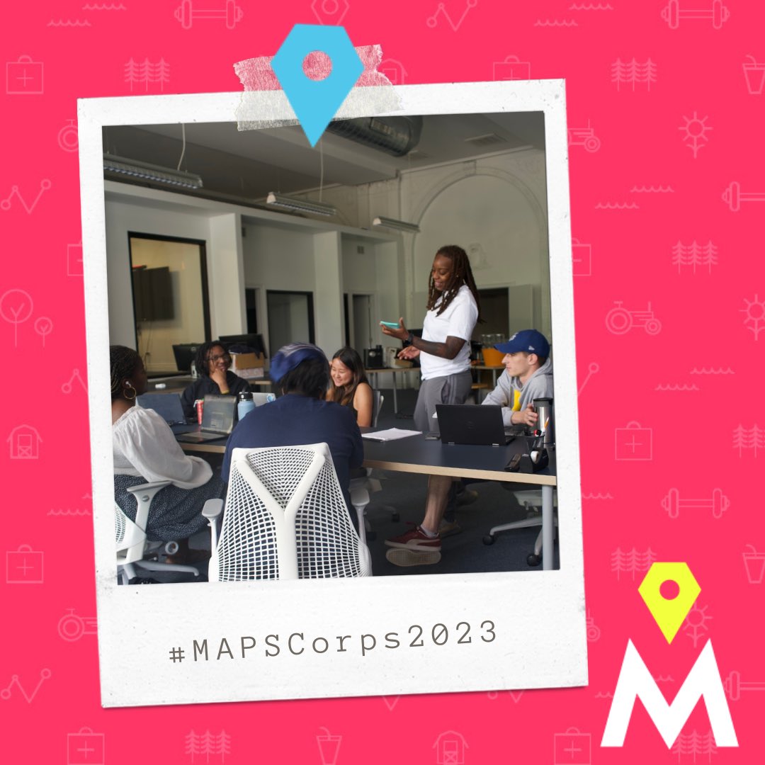 Our Research Supervisors and Research Instructors finishing up their week 2 of training! They're now ready to kick off their summer 2023 programming with their Youth Field Researchers starting this Monday. Keep an eye out for their amazing work this summer!