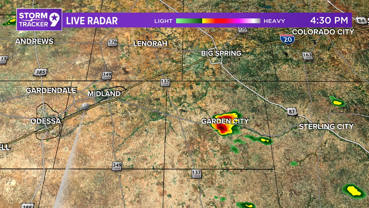 AnthonyFranzeWX's tweet photo. "It's good to know that rain still exists" @AlexCammarata_ 

4:30pm radar: Parts of West Texas are getting storms! Folks in Crane &amp; Garden City should stay inside! #txwx #StormTracker9 https://t.co/EmB6Ozl5b2