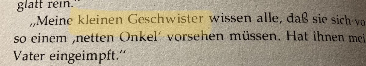 ciemalla's tweet photo. @rockybeachcom Gaby auf Seite 102 nach dem Anquatsch-Versuch im Aquarium … https://t.co/uZiIneKYmD
