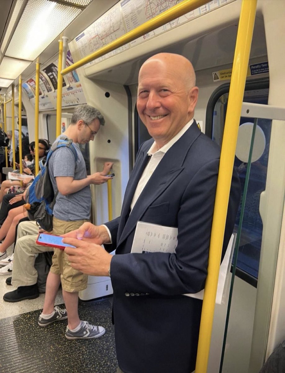 The CEO of $106 billion banking giant Goldman Sachs was recently spotted in a tube in London - would you say “hi”? 

I would love to buy the unwritten rule of Londoners says that even eye contact is not welcome in a tube, not mention a small talk ;)