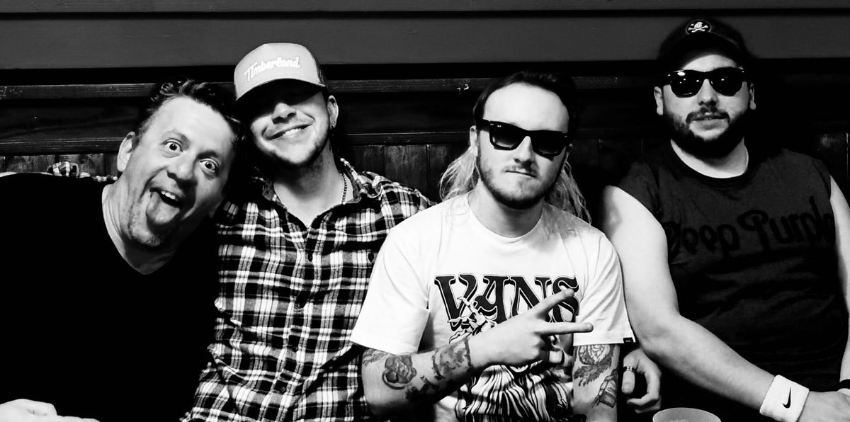 The boys are back in town 🤘😎🤘