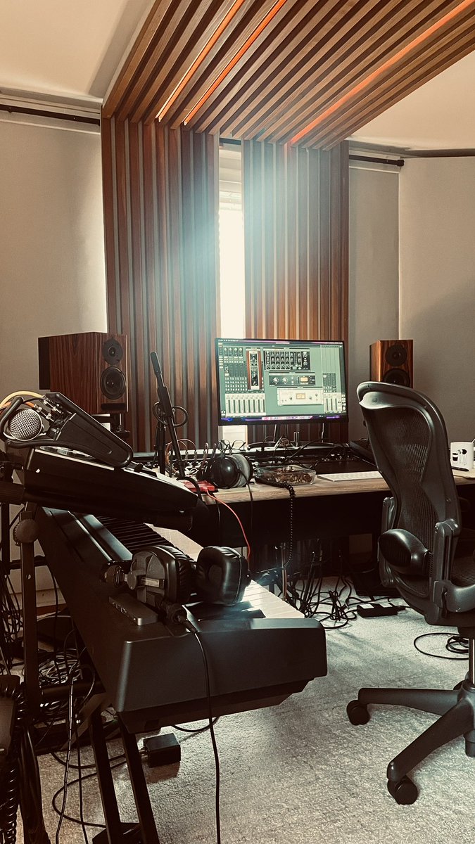 NightRyder1983's tweet image. #creativemess