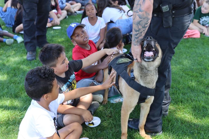 I love going to work with @VVUSDPDOfficer4 every day, but today I got to make a bunch of new friends while out at <a href="/CityofPerris/">City of Perris CA</a>