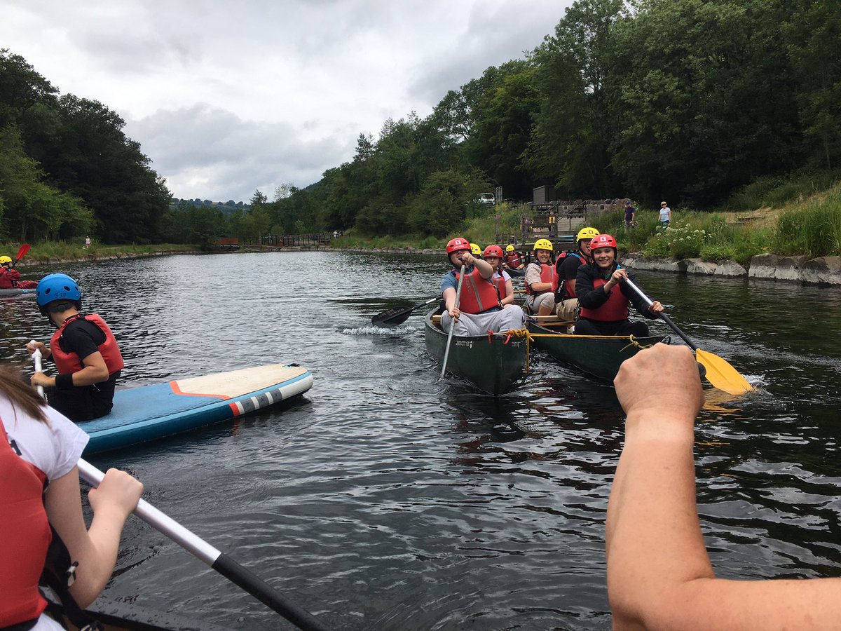 islwynsrb's tweet photo. The Sirhowy Swashbucklers took over the lake at Cwmcarn Forest Drive with @Caer_Adventures on our final outing. Luckily enough,there were no sunken sailors today,just soaked ones! #splashinggoodtime #abitofwaterdoesntharmanyone #rowrowrowyourboat https://t.co/WY9uqHACj4