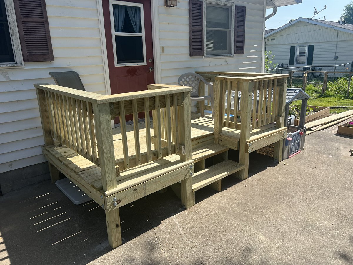 Alexanderkatz's tweet photo. @jadedjynx Yea, make sure to check your local building codes, be ready for uneven concrete and adjust the build to keep the deck level, and use pressure treated lumber. Most of all, plan it out first. https://t.co/44332dRohk