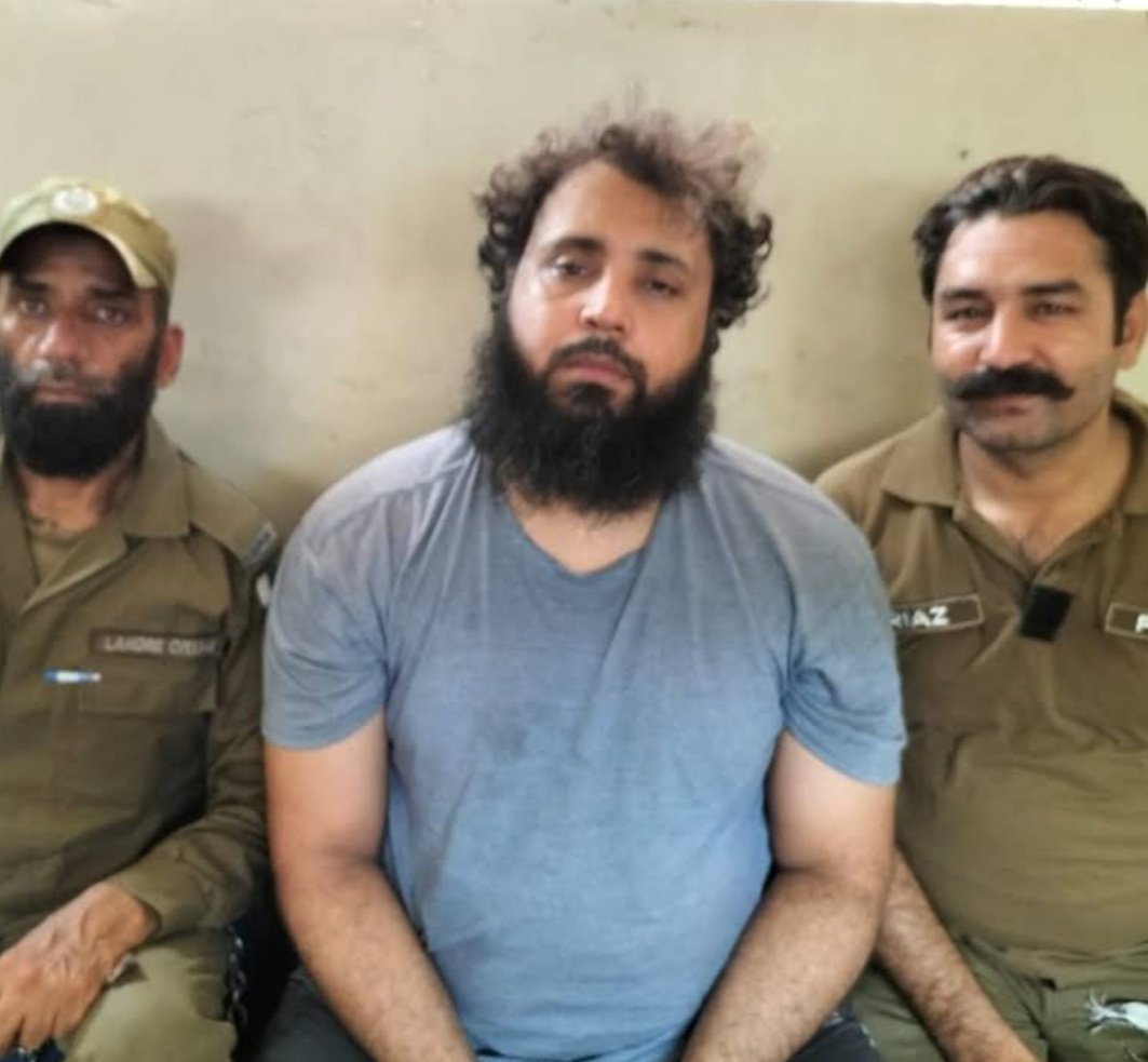 Murtaza B tweet media