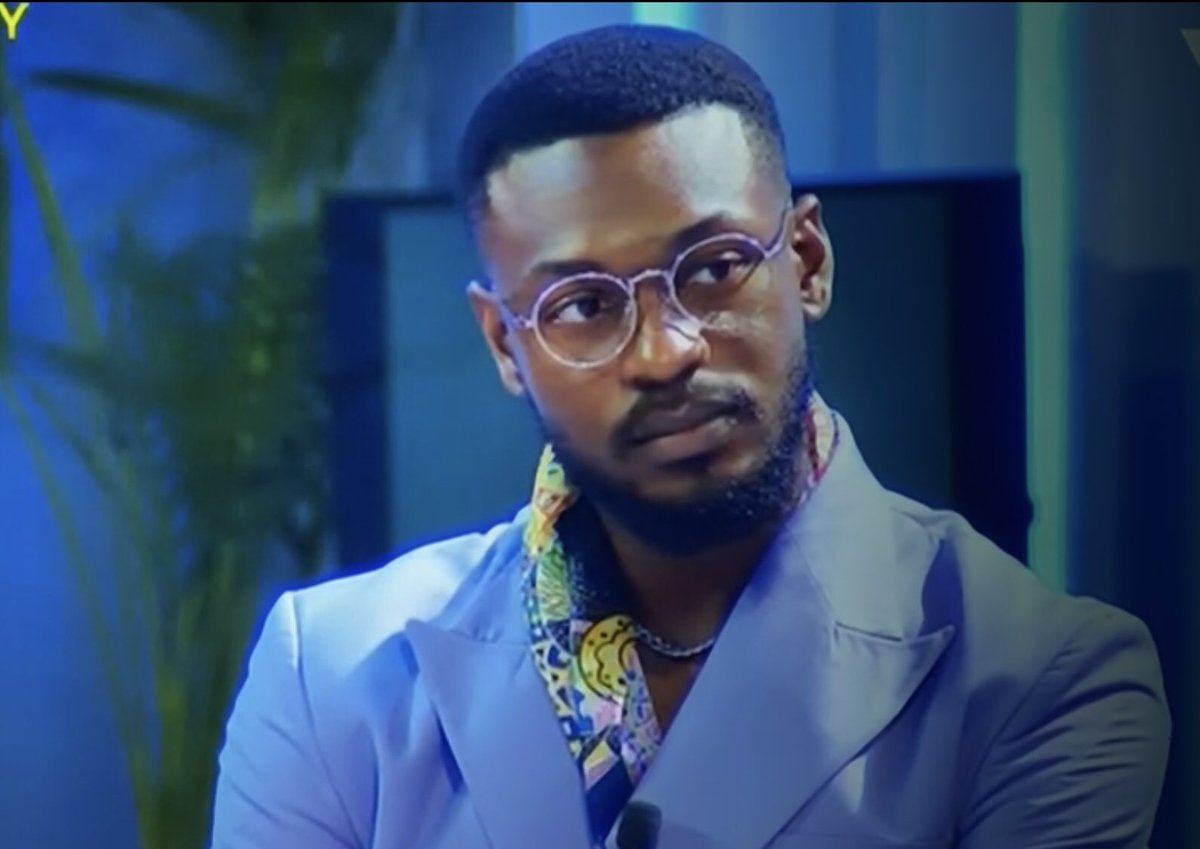 Even when he is angry or sad, my fave is till handsome.
Adekuku my esophagus 😊 ❤️😍 
#AdekunleOlopade