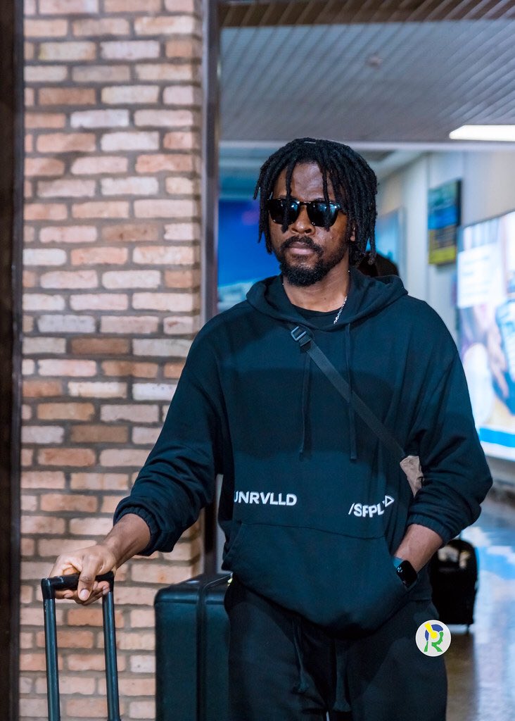 on Twitter "Johnny Drille yageze i Kigali yizeza