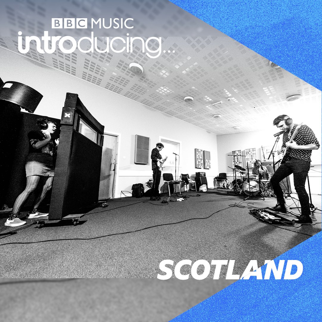 ⚡️ @bbcintroducing in Scotland’s collaboration with Ayrshire College continues with @peplomusic in session! 🤩 Hear the band talk to the students and the four tracks recorded at the college now on @BBCSounds 👉 bit.ly/3CKUN80