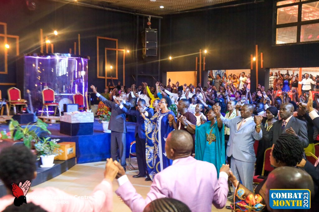 984impactfm's tweet photo. ~ Ezekiel 37:10
"So I prophesied as he commanded me, and breath entered them; they came to life and stood up on their feetโa vast army."
#CombatOvernight
#CombatMonth https://t.co/XWgJjZfyUA