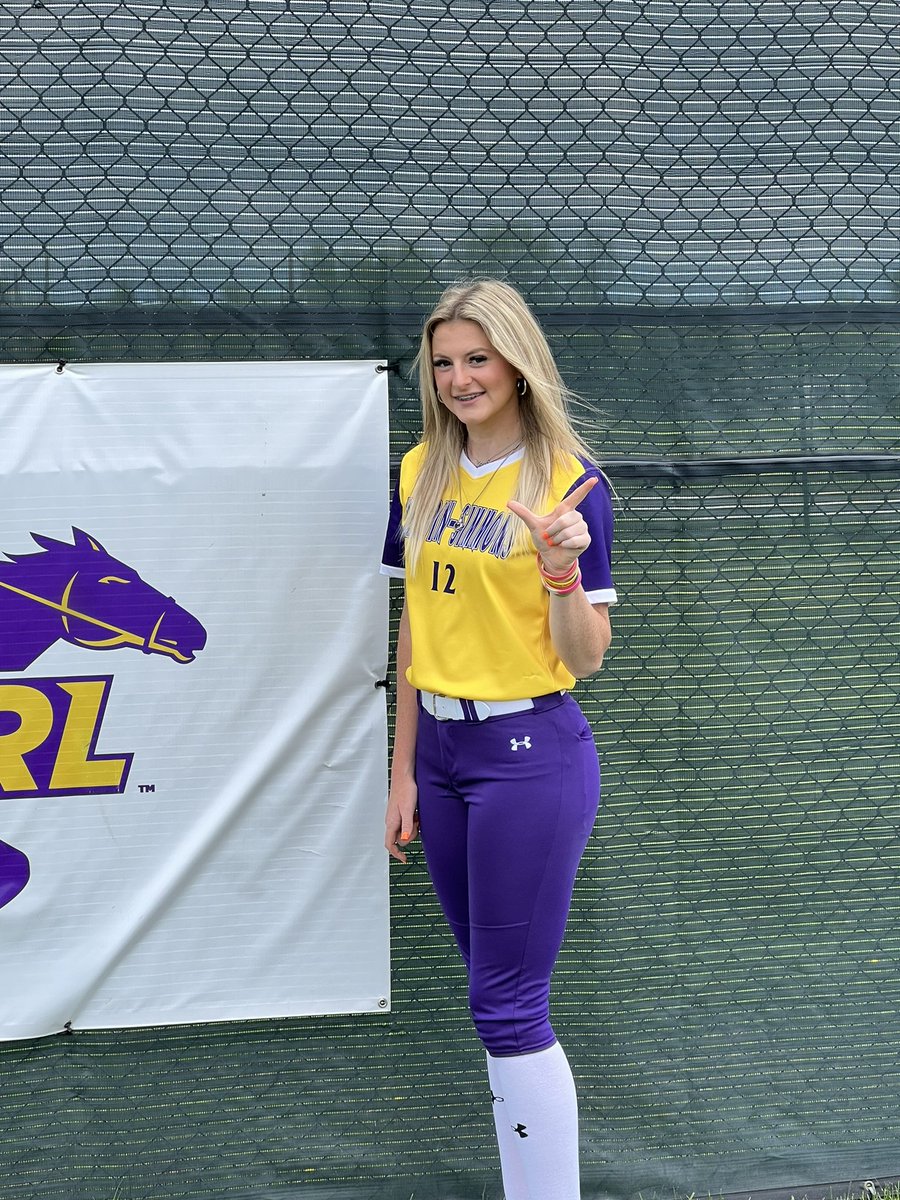 Super excited to be a Cowgirl 💜💛 <a href="/cowgirlsoftball/">HSU Cowgirl Softball</a> <a href="/ChaninLuz/">Chanin Luz Billings</a>