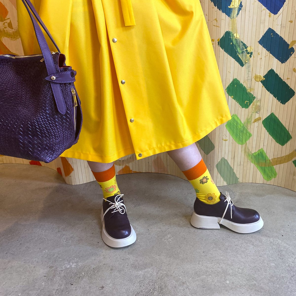 violet and yellow
💜💛💜💛
.
#colorcontrast
.
#handmadeinitaly #laceuploafers #lowshoes #chunkysole #tabio #madeinjapan #socksoftheday #socksandshoes #bagsandshoes #shoestagram #summercollection
.
#schuhbarberlin #bötzowkiez #prenzlauerberg #berlin