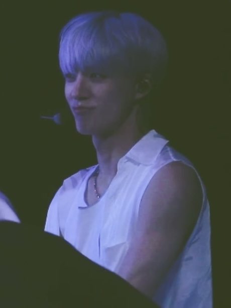 ًً (@ljnfeed) on Twitter photo 