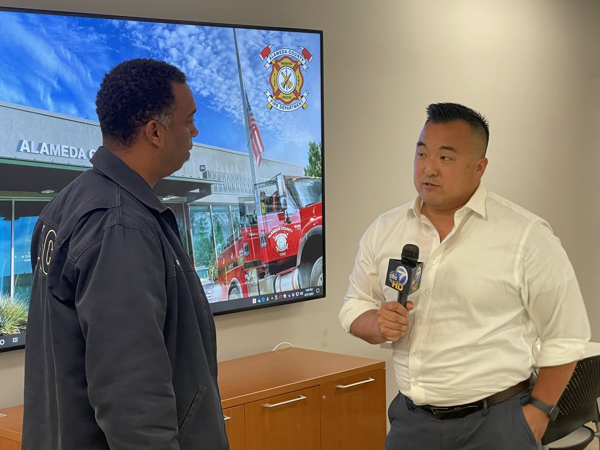 EliteCommand's tweet image. Thank you, Alameda County Fire for hosting the L952 PIO course this week in Dublin, CA. Local media supported the student  adult learning experience by providing live simulated interviews. Another excellent class from the talented Elite Command instructors, Matt, Steve &amp;amp; Marc!