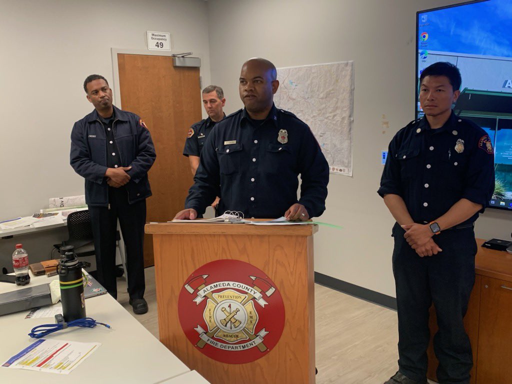 EliteCommand's tweet image. Thank you, Alameda County Fire for hosting the L952 PIO course this week in Dublin, CA. Local media supported the student  adult learning experience by providing live simulated interviews. Another excellent class from the talented Elite Command instructors, Matt, Steve &amp;amp; Marc!