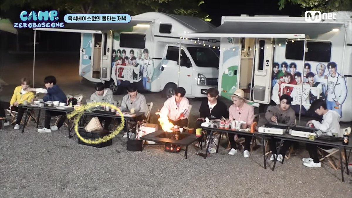 #zb1’s team chemi is so funny 👒 
1. hao who wanted to buy an item even without knowing what it was
2. taerae’s bewildered expression
3. taerae saying to leave out the “gourd-looking” item
4. said item was eventually paid for, proudly displayed in front of leader hanbin

😂😂