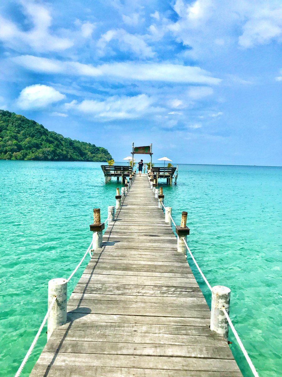 The Beach Natural Resort Koh Kood📌