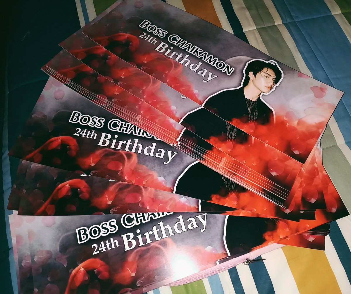 aleahcim14's tweet photo. Here's a sneak peek of the inclusion kit 💎🖤

We're excited to hand this over to you guys. 😊 

And we have 8 slots left ! Grab it now and join us to have fun and celebrate Boss' birthday 🎂 

#Bosschaikamon 
#ShawtyBoss
#BoNoh
#EternityWithBossCKM https://t.co/L66SOLGbaC