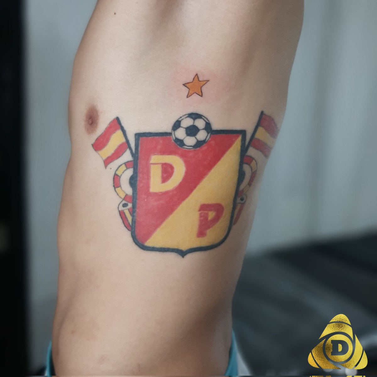 TablonPlay's tweet photo. #studiodamn #tattoo #tatuaje #tattooshop #tattooart #tattooed #pereira #colombia #dosquebradas #tattoos #tatuajes #tattooartist #tattoocolombia #risaralda #ejecafetero #ink #deportivopereira #lobosurpereira https://t.co/yZmcbud6Vs