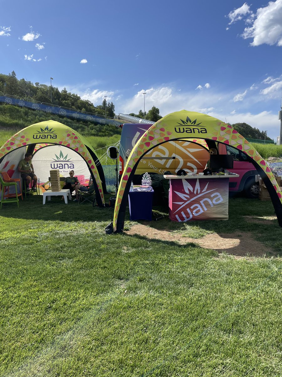 OUR VIP GAME IS STRONG!! 💪Concert starts soon… @thegreyboyallstars playing tonight, are you ready!?! Thanks @billopremiumcannabis for inviting us!! @wanabrands is out here!! #steamboatsummerconcertseries