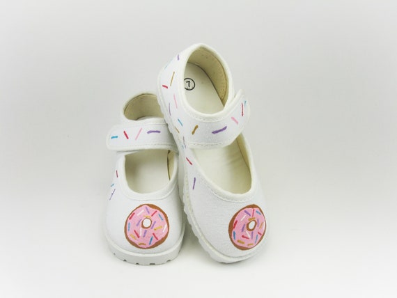 boygirlboygirldesign (@boygirlboygirld) on Twitter photo Donut Shoes with Sprinkles, tinyurl.com/2qvd7btd via <a href="/EtsySocial/">EtsySocial</a> #etsymntt #etsysocial #DonutShoes #SprinkleShoes Donut Shoes with Sprinkles, tinyurl.com/2qvd7btd via <a href="/EtsySocial/">EtsySocial</a> #etsymntt #etsysocial #DonutShoes #SprinkleShoes