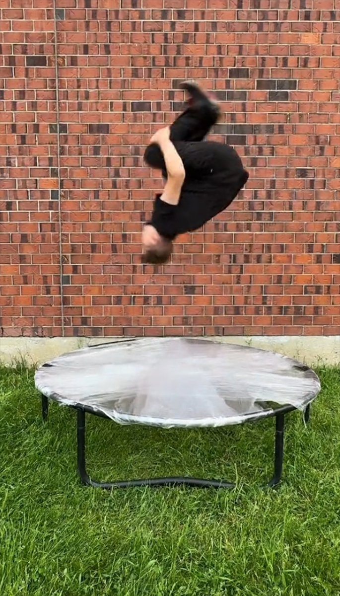 Forced are used in everyday action like- Pulling (3) | GIFs :: Behance, image size:685x1200