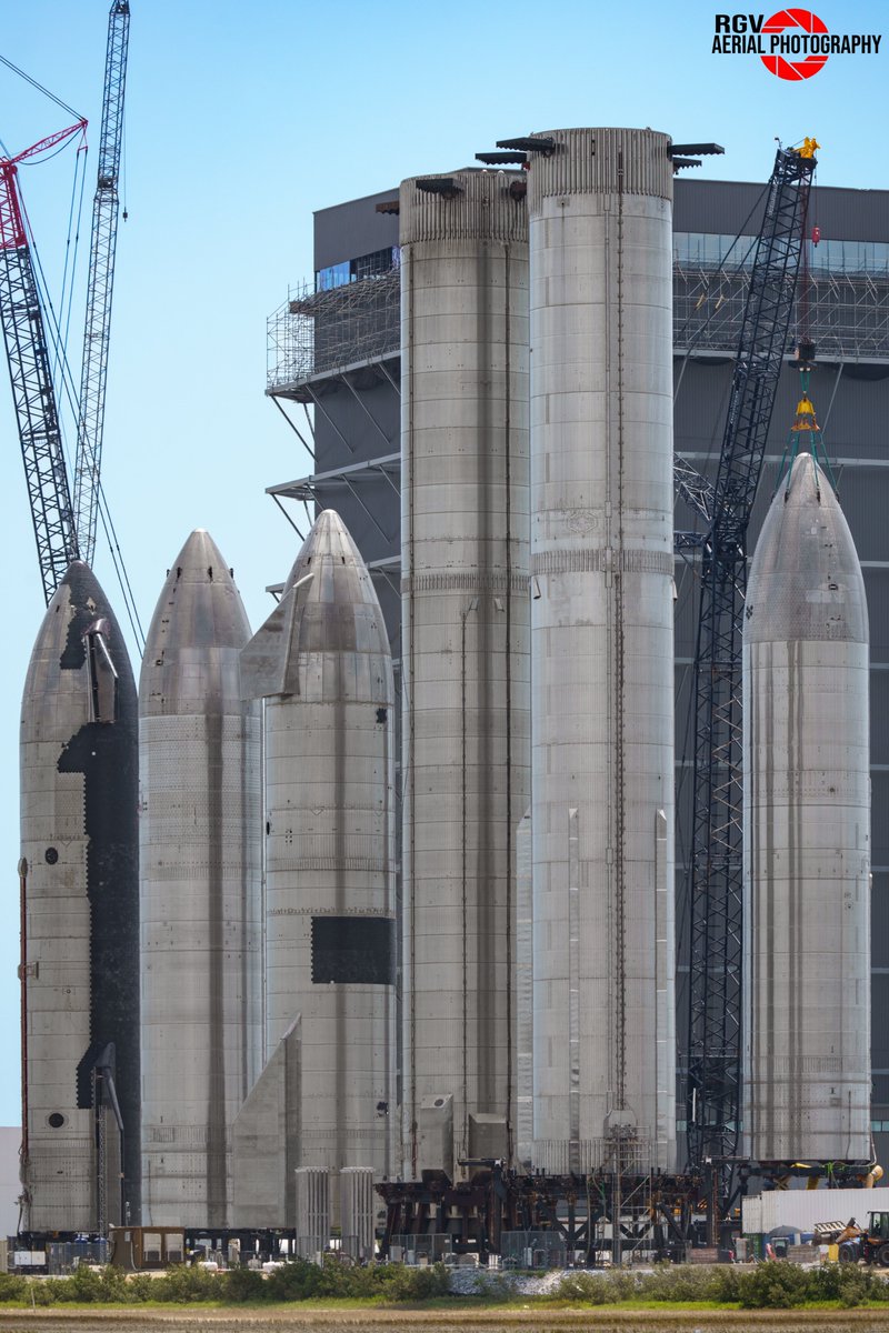 RGVaerialphotos's tweet photo. Running out of room to store all these Starships and Boosters soon. 

There's only one available empty booster holding pad next to Booster 10. 

 Which booster do you think will be staged there? https://t.co/fmVxE9Ao8y