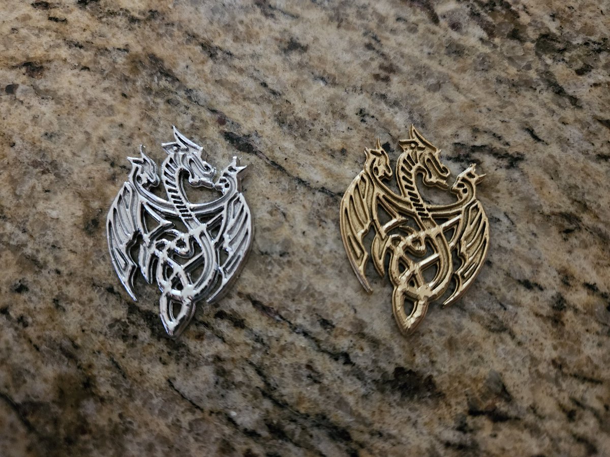 AlphatoZetaInd's tweet photo. These came out great! Cant wait to add them to our costumes.
Printed on @anycubic3dprint #photonm3max
#cosplay #cosplayer #cosplayers #cosplays #gameofthrones #targeryan #rhaenyratargaryen #daemontargaryen #hbo #cosplaywip #sandiegocomiccon #sdcccosplay #sdcc #sdccprep https://t.co/8D13gw6Beq