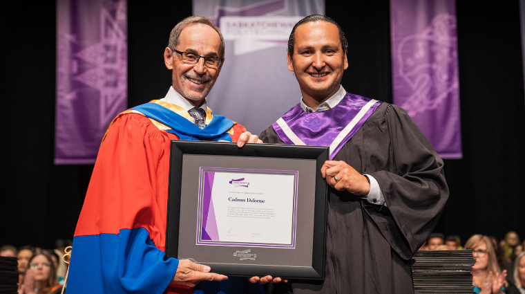 SaskPolytech's tweet photo. Today Cadmus Delorme received an honorary degree at Sask Polytech, Regina Campus convocation! Congrats! #saskpolytech #saskpolytechgrad https://t.co/uwldq3S7OM https://t.co/bEcxrNoZb8