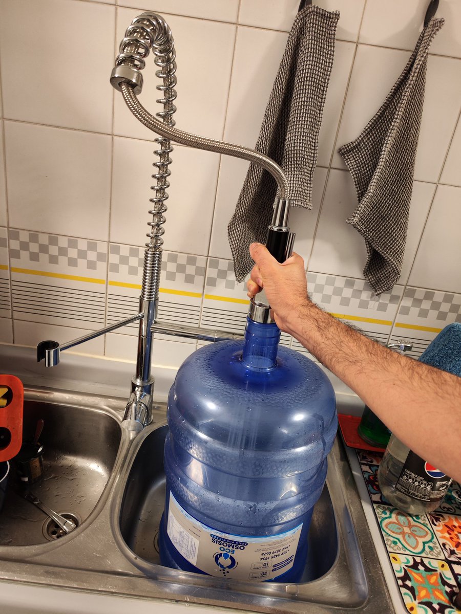 Mikkel_Angel's tweet image. Por si las mosquitas...
#CorteDeAgua #CorteProgramado 
#AguasAndinas #Temporal #Lluvias