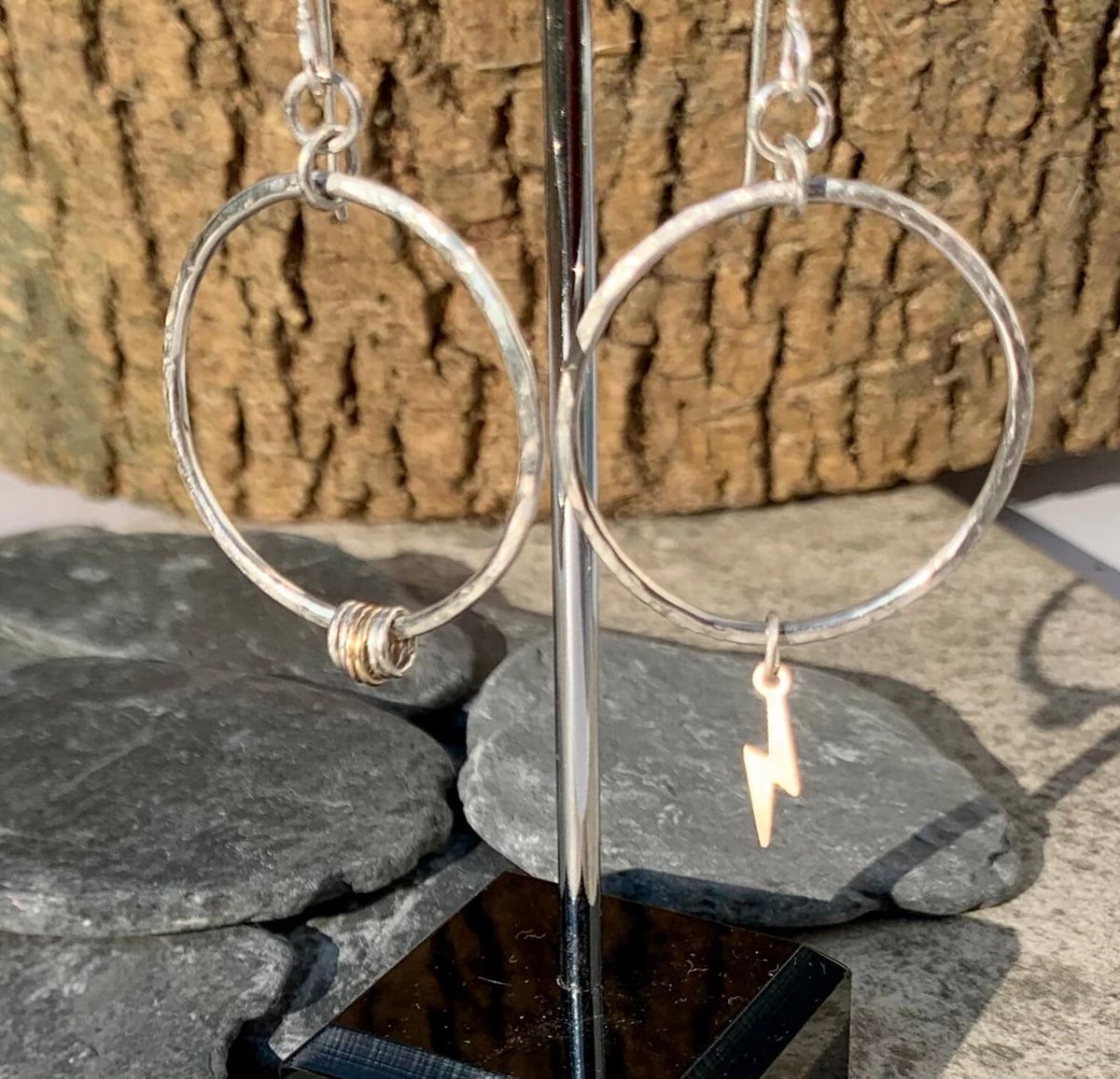 Sterling silver and 9ct gold #earrings #handmadejewellery #gift #mixedmetal etsy.com/listing/148232…
