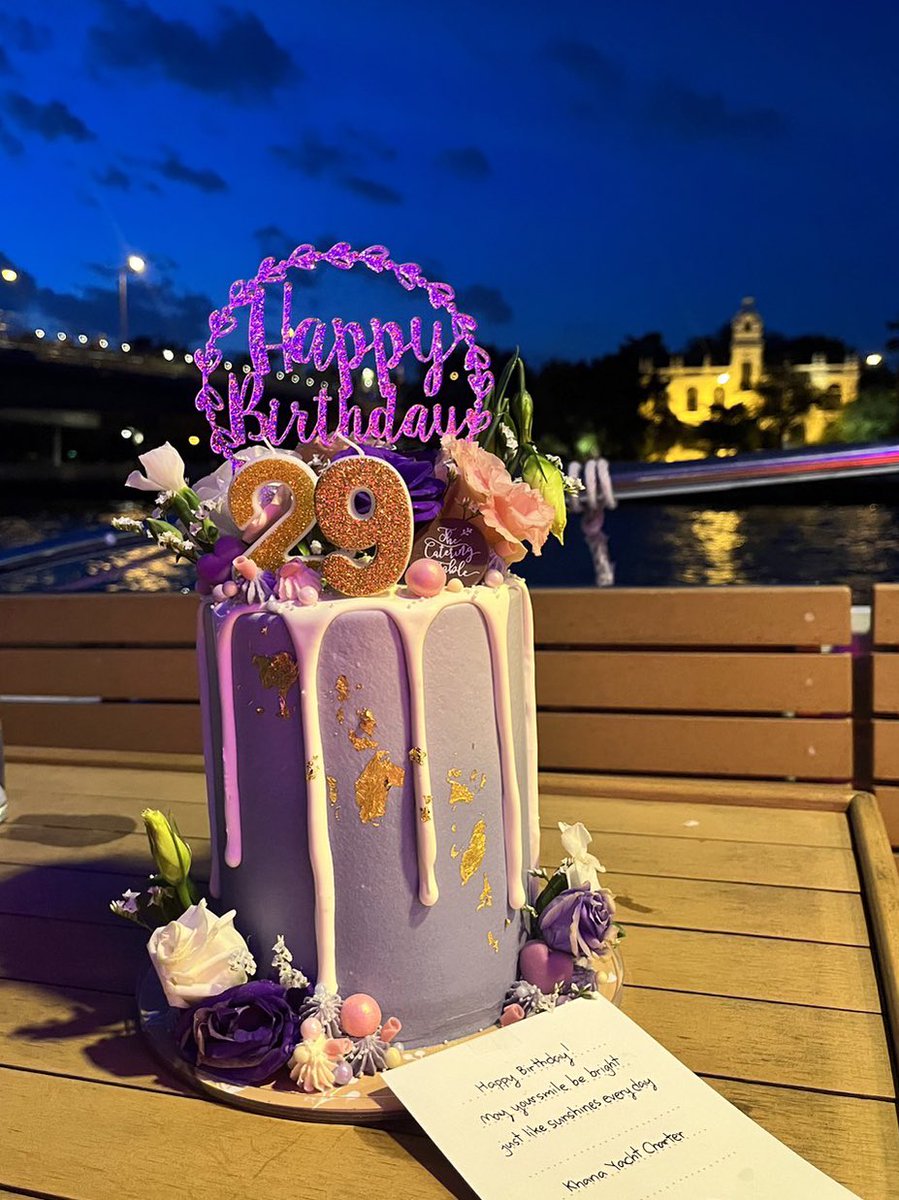 Celebrate your special day onboard Khana Yacht Charter! 

#YachtCharter #Boatrental #Birthdayparty #Birthdaycake #BangkokCruise #Rivertour