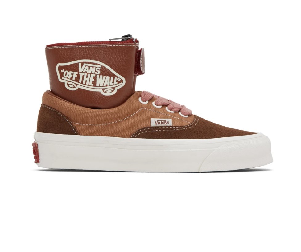 snkr_twitr's tweet photo. AD: Taka Hayashi x Vans OG Era VG LX 'Friar Brown' dropped via SSENSE

Shop -> https://t.co/pDo3ZFyIZf https://t.co/T4Ej4IBeBO