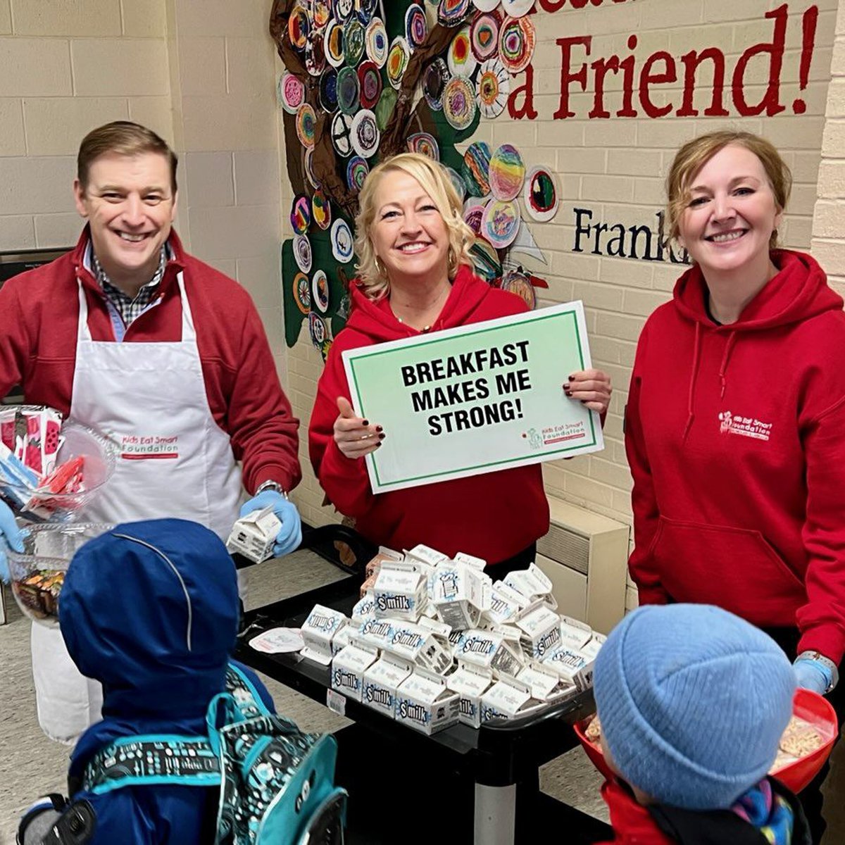 GKitchenParty's tweet photo. Every chef knows that breakfast is the most important meal of the day, especially for kids’ growing minds and bodies.
That's why we partnered with @kidseatsmartnl as our raffle recipient for #KPStJohns 2022.
#KPGives #CCCGives https://t.co/JaLS6oK9RS