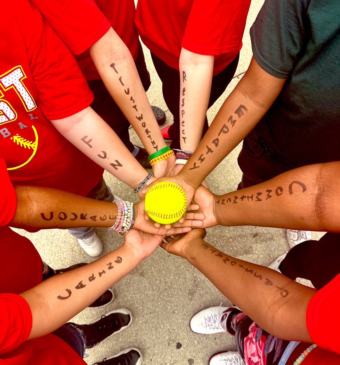 Softball camp was a success!! #teambuilding #houseofdragons <a href="/alleastsports/">East Dragons Athletics</a>