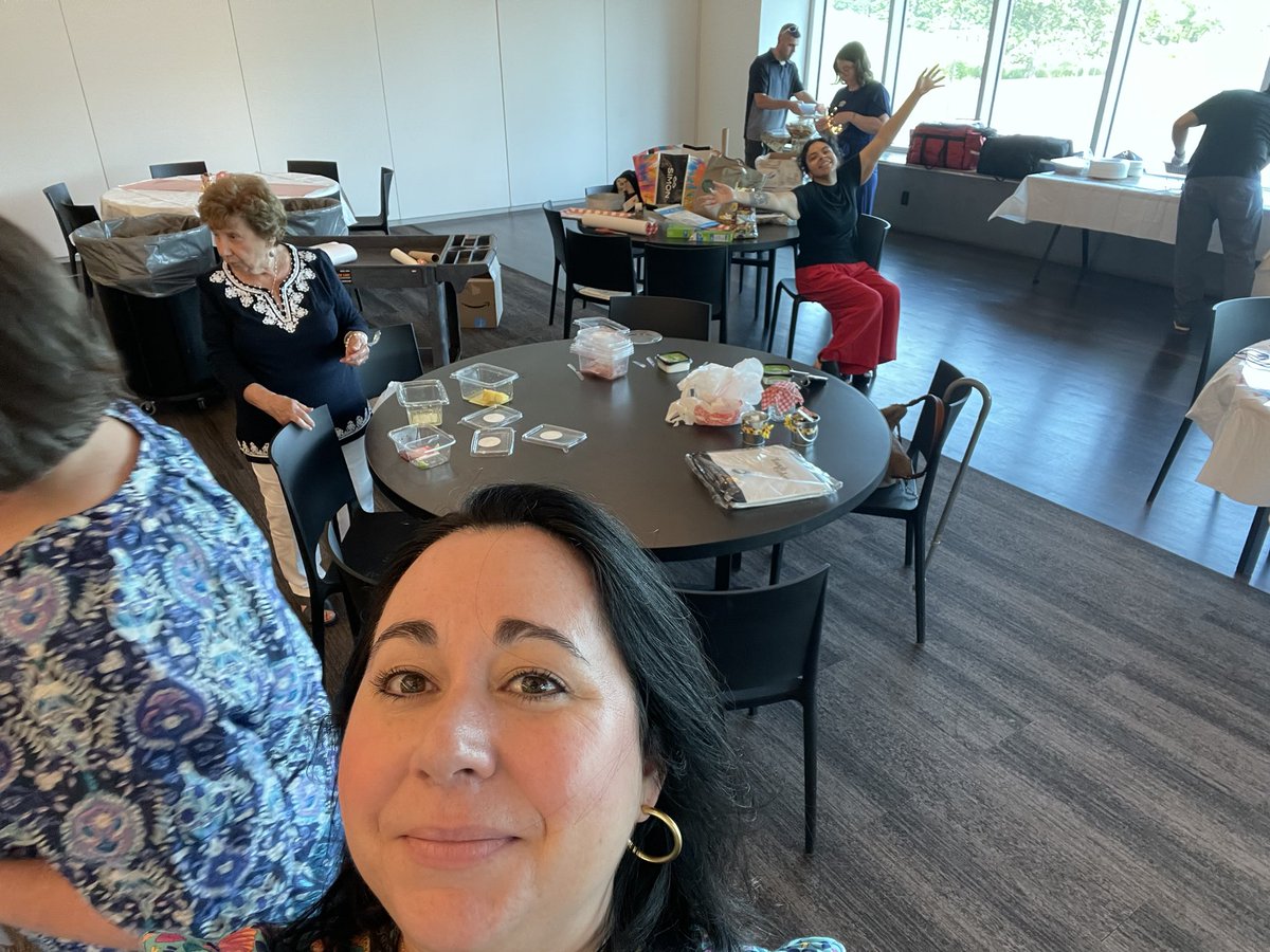 Michelle Walker tweet media