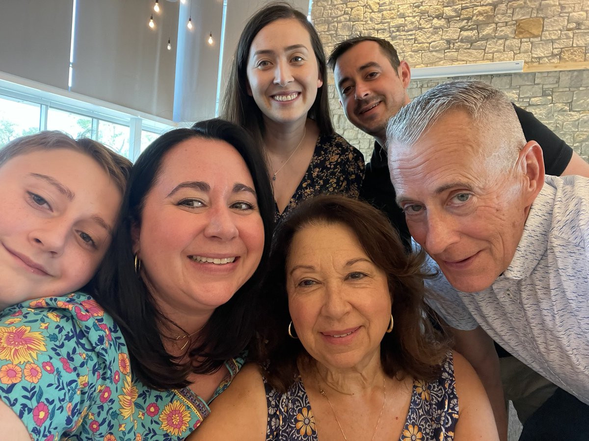 Michelle Walker tweet media