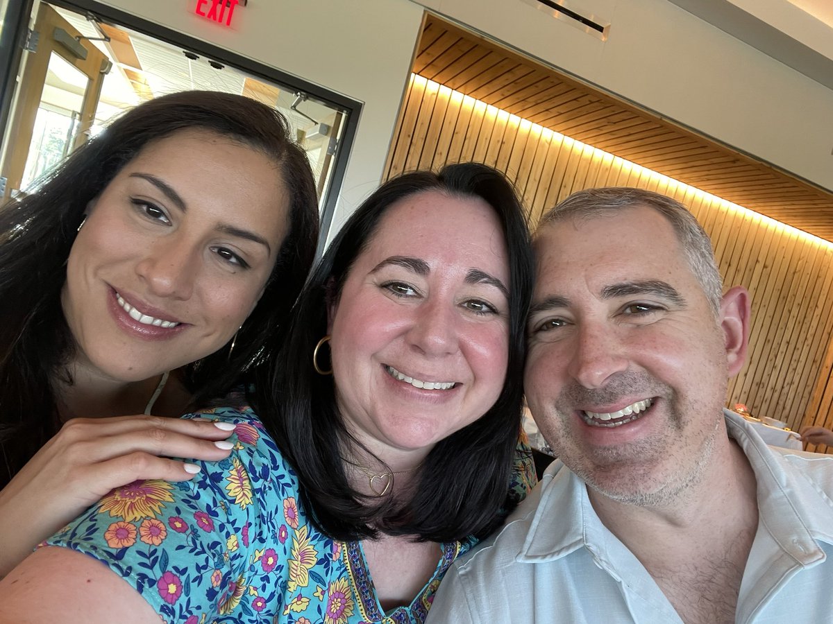 Michelle Walker tweet media