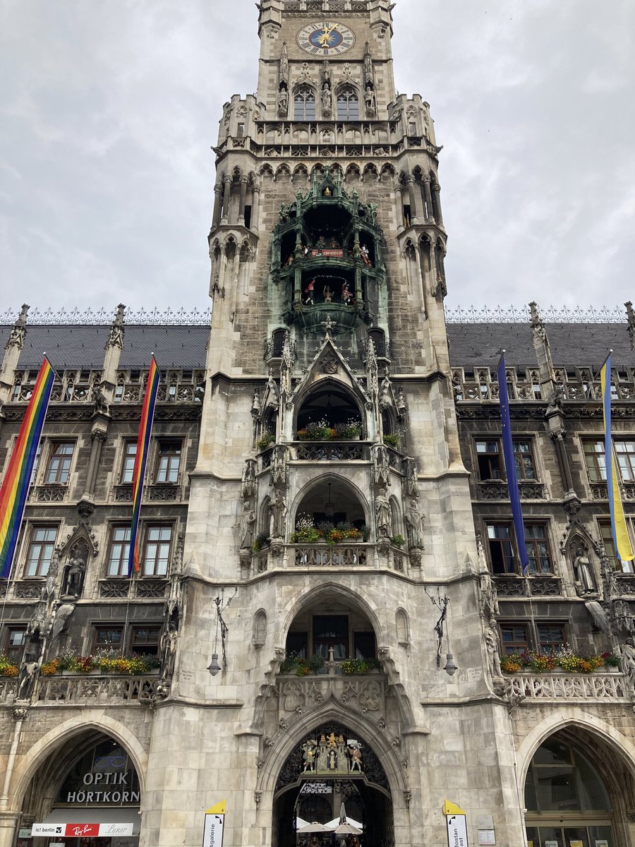 NASD_WorldLang's tweet photo. GAPP Students visited Rothenburg and Munich. @NAHS1619 @gappexchanges @frauschnyderite @aprilkre https://t.co/rAuEAKrxrm