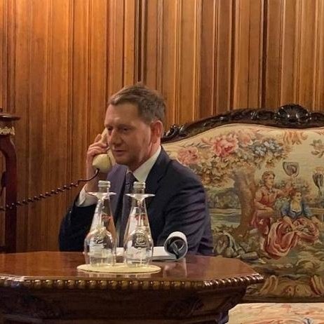 "Ich kann in 4 Stunden in Moskau sein."