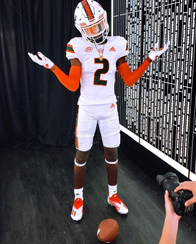 4⭐️WR Jacory Barney Jr #GoCanes #TheU 🙌🏾🟩🟧