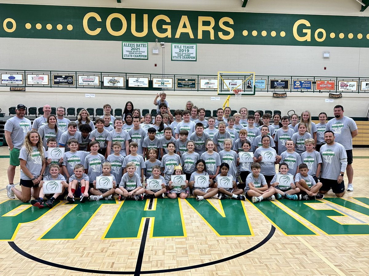 NA_Lady_Cougars's tweet image. What a great turnout for Big Kids Camp! The future is bright! #buildingalegacy