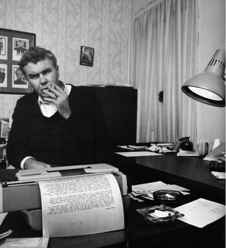 “Life and death matters, yes. And the question of how to behave in this world, how to go in the face of everything. Time is short and the water is rising.”

~ Raymond Carver