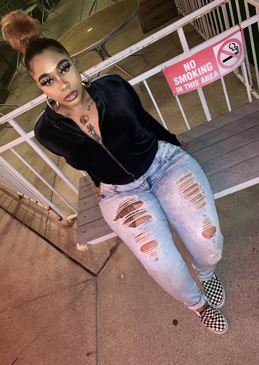 Cajun_Spiceee's tweet photo. @DestinyFaceee 🧡 https://t.co/DTNlMPvsic