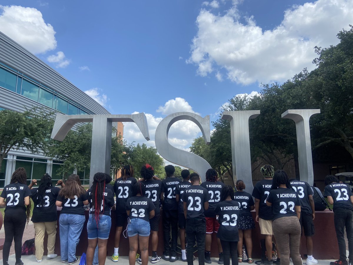 So we did a thing and took the <a href="/ymcafortworth/">Fort Worth YMCA</a> Y-Achievers on a college tour ! Thank you <a href="/TexasSouthern/">Texas Southern University</a> and <a href="/UHouston/">University of Houston</a> for taking the time to speak with our students !