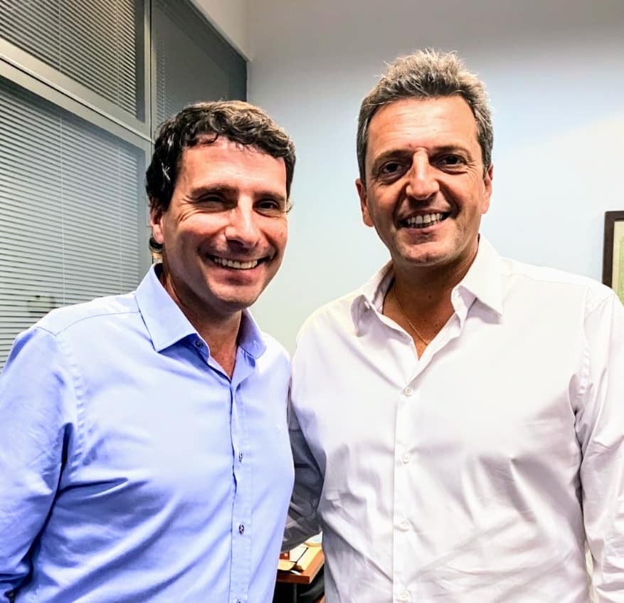 leopigliacampi's tweet photo. Massa es el candidato a presidente por la unidad, Malvinas Argentinas, José C. Paz y San Miguel con referentes políticos amigos del principal referente de Unión por la Patria. Leo Nardini, Mario ISHII y Franco La Porta #LeoNardini #MarioIshii #FrancoLaPorta #SergioMassa https://t.co/OQ5PtWBQZN