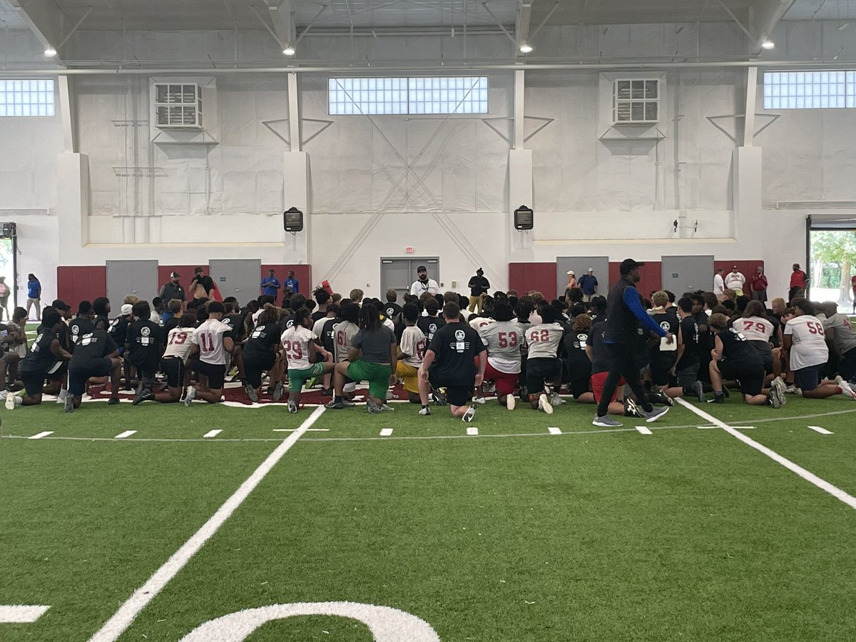 Thank you Lowndes High school for hosting @coachmorrison58 and the rest of the Shorter staff and coaches for camp today!! The RTCA boys showed up, showed out, and had a gReaT time!!! @RTCACoachK @RTCAathletic @David_Wavy5 @trippdurden_ @Landen_Sauls @aaronhank19h @elijahnakia3