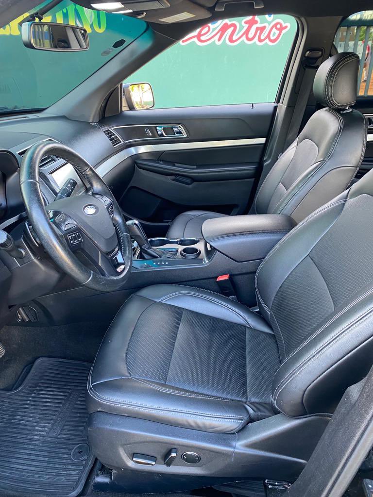 LeoCusco's tweet photo. Se vende Ford Explorer 2016 LT
Sistema Ecoboost 2.4 Súper económico 
Clean Car Fax 
3 Filas de asientos
Camara de reversa 
Encendido a distancia

21,900 Neg. https://t.co/ZsO51LT02a