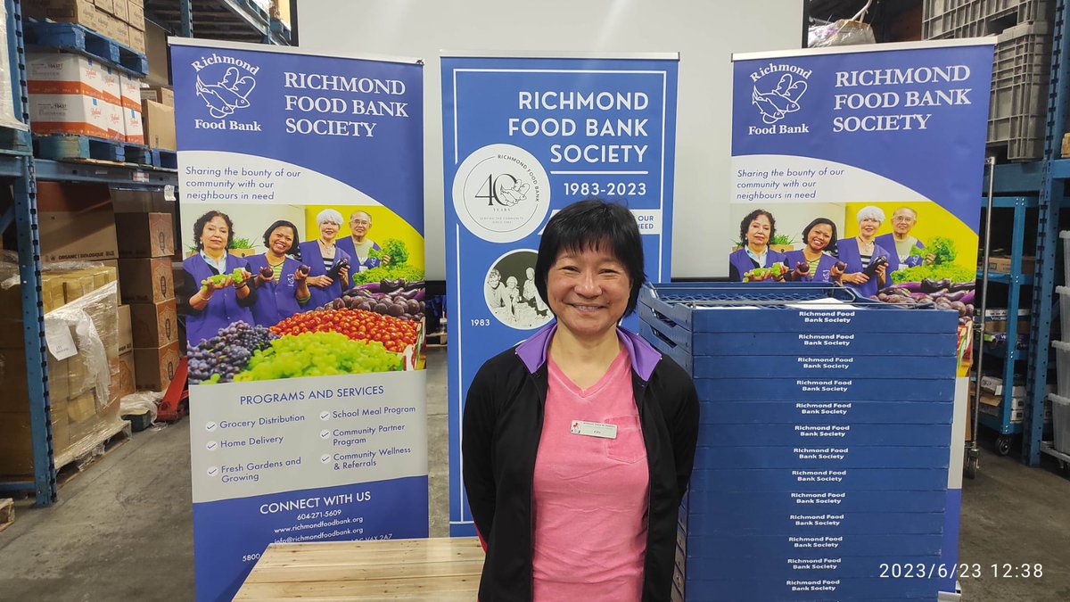 RCD_Richmond's tweet image. @rcd_richmond was happy @richmondfoodbank #OpenHouse and launch of #CommunityPantry   
Great initiative to make food accessible to Richmond residents in need, round the clock; they welcome donation to the community pantry also
#communityhelps #supportpeopleinneed
